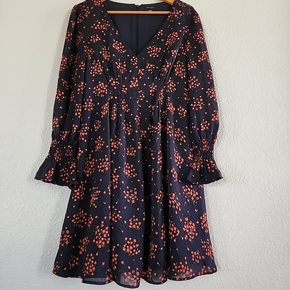 Ann Taylor Dresses & Skirts - Ann Taylor Small Print Floral Red/Orange Long Sleeve Size 6 Dress Fall Spring